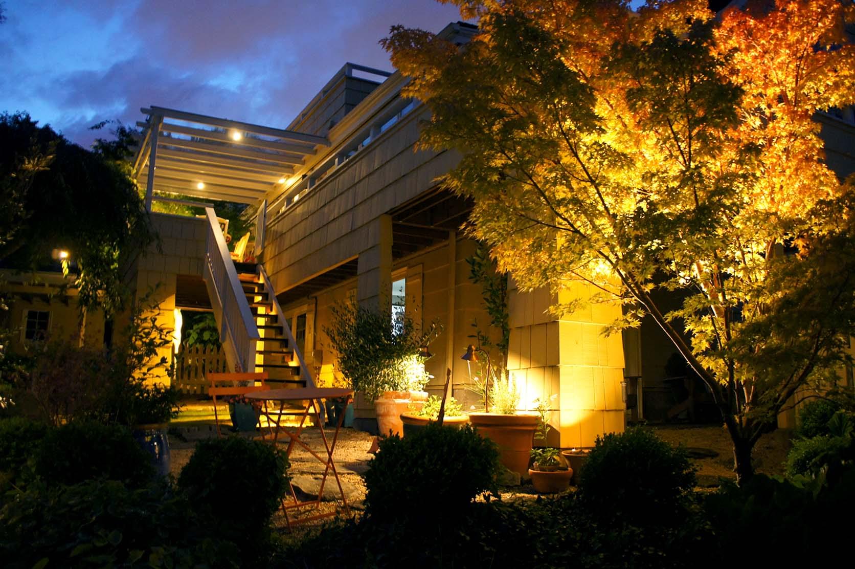 Laurelhurst Home - Outdoor Lighting